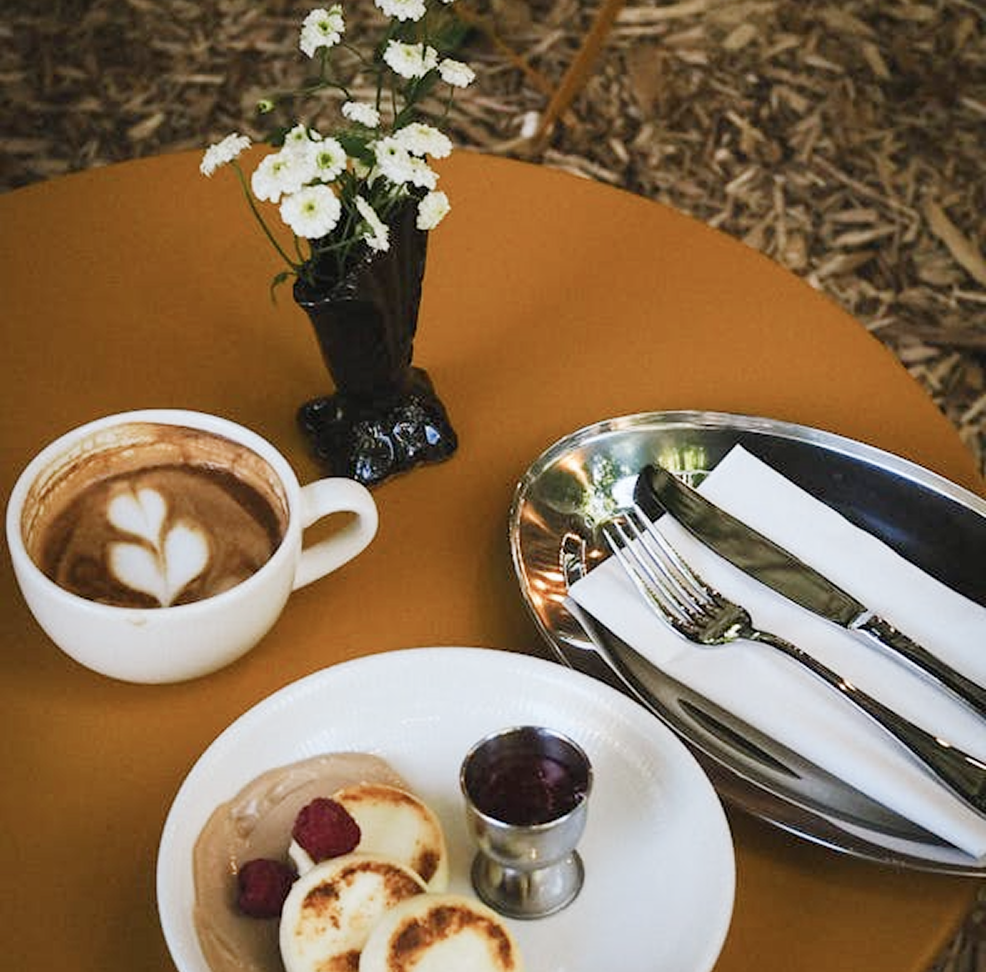 How Commercial Coffee Machines Enhance Your Café Business?